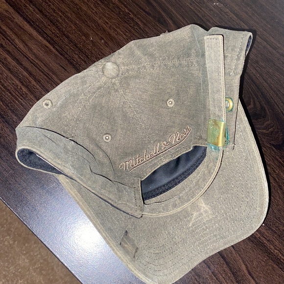 Mitchell Ness, Chicago Bulls Dad Hat - Picture 2 of 2